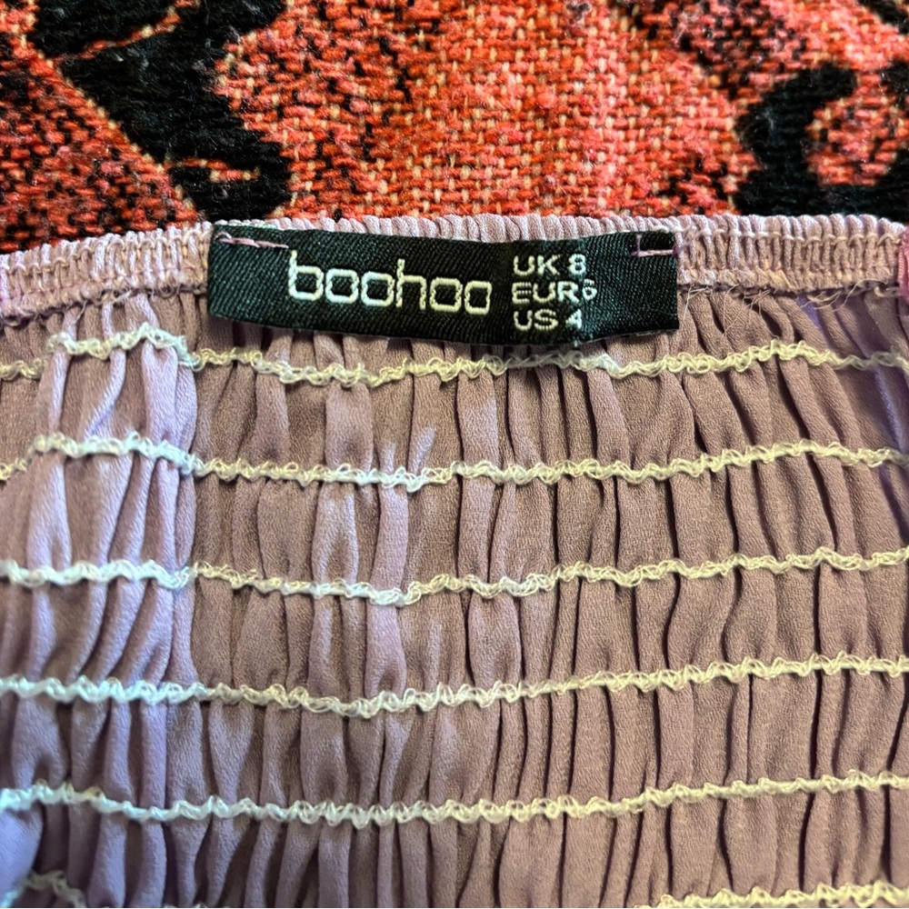 Boohoo Lilac Ruched Top - Picture 3 of 3